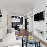Apartamento Park - W Mielnie Z Parkingiem Blisko Plazy I Jeziora By Renters *