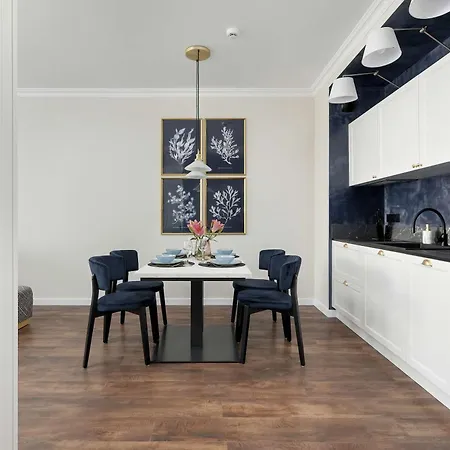 Apartment Klimatyzowany W Mielnie Z Parkingiem Blisko Plazy I Jeziora By Renters