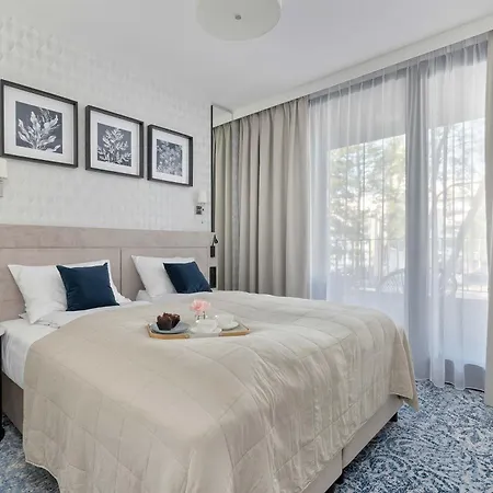 Apartment Klimatyzowany W Mielnie Z Parkingiem Blisko Plazy I Jeziora By Renters *